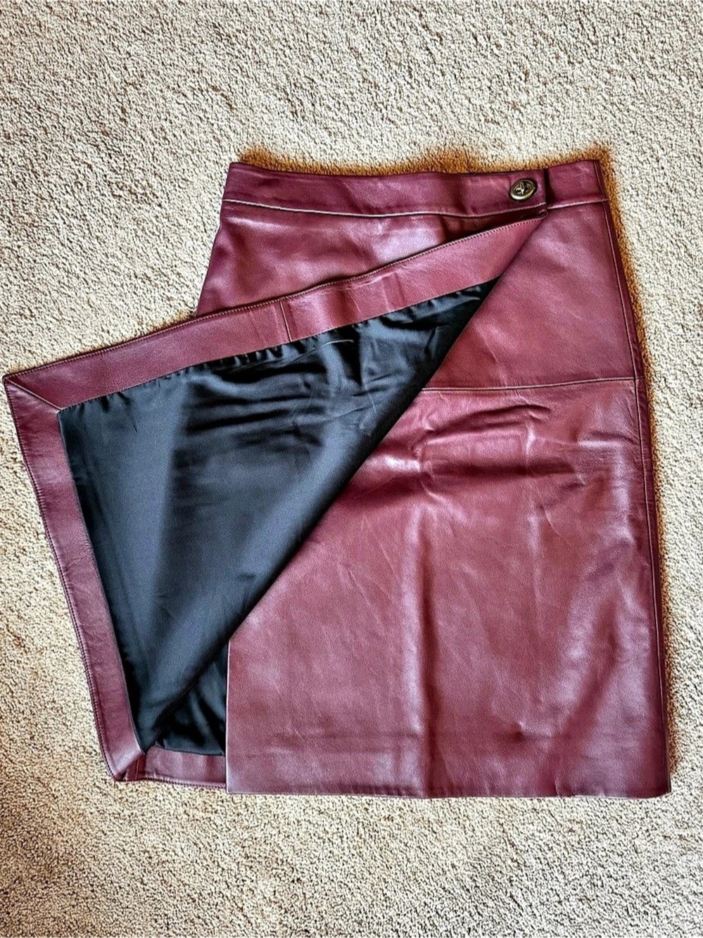 Coach Lamb Skin Leather Wrap Skirt in Burgundy Size 8 NWT - Picture 5 of 13